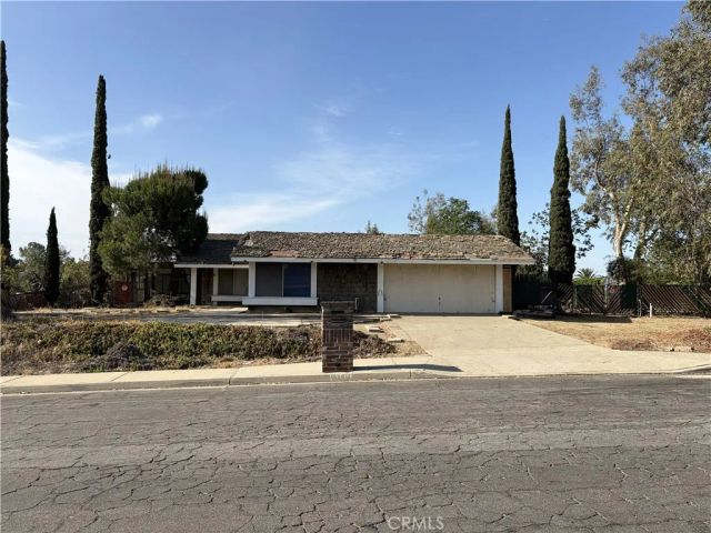 13735 Chaparral, Fontana, CA 92337