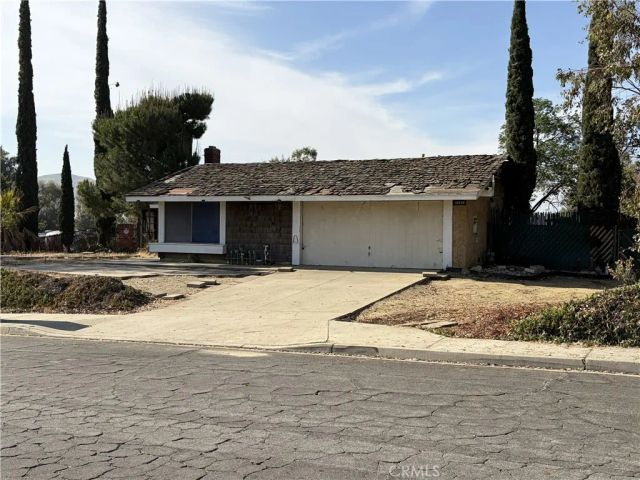 13735 Chaparral, Fontana, CA 92337