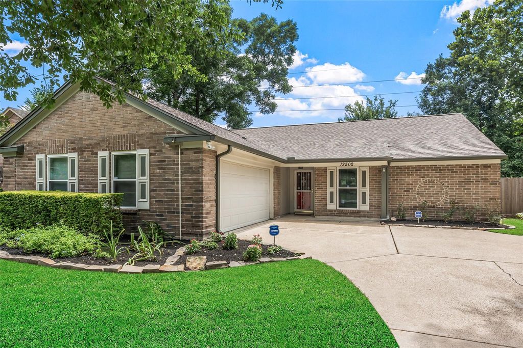 12502 Bent Pine Drive, Cypress, TX 77429