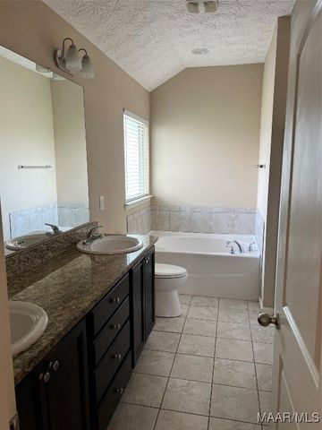 19 High Cotton Court, Wetumpka, AL 36092