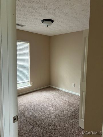 19 High Cotton Court, Wetumpka, AL 36092