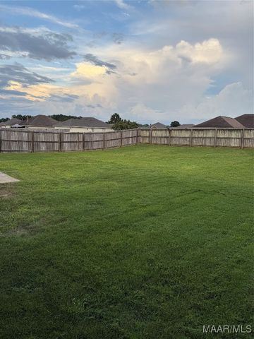 19 High Cotton Court, Wetumpka, AL 36092