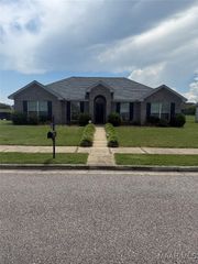 19 High Cotton Court, Wetumpka, AL 36092