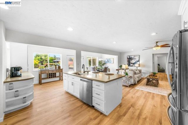 2599 Walker Pl, Livermore, CA 94550