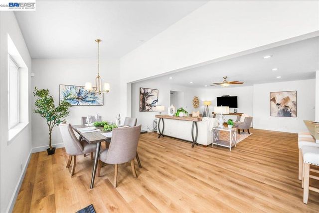 2599 Walker Pl, Livermore, CA 94550