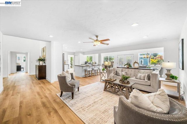 2599 Walker Pl, Livermore, CA 94550