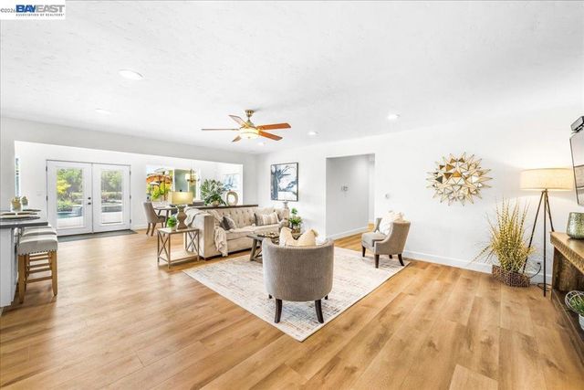 2599 Walker Pl, Livermore, CA 94550