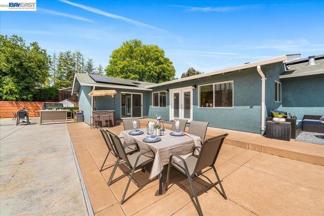 2599 Walker Pl, Livermore, CA 94550