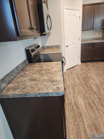 218 Dinner Tree Square, Huntsville, AL 35811