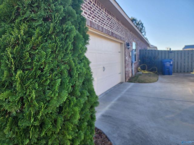 218 Dinner Tree Square, Huntsville, AL 35811