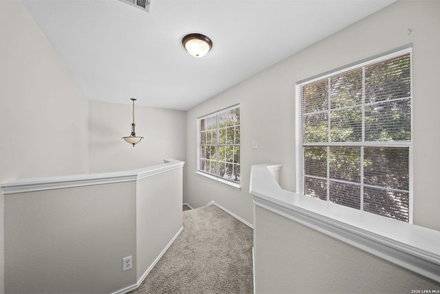 1302 Bobcat Pass, San Antonio, TX 78251