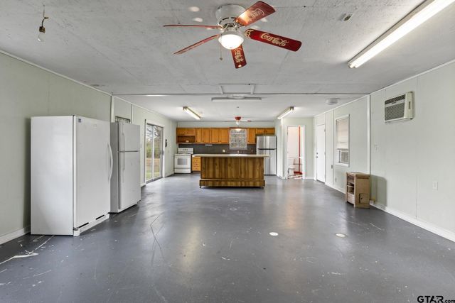 368 County Road 3360, Cookville, TX 75558