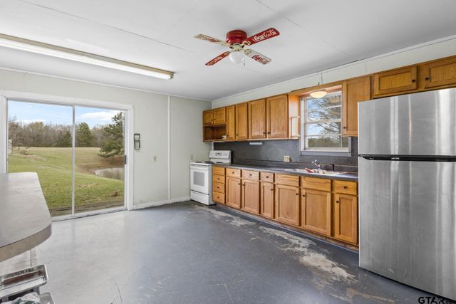 368 County Road 3360, Cookville, TX 75558