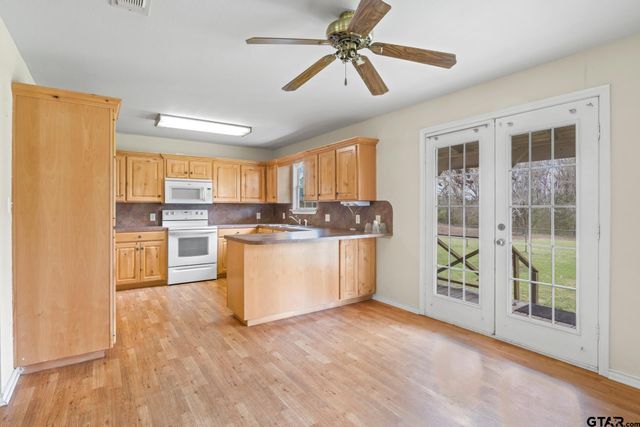 368 County Road 3360, Cookville, TX 75558