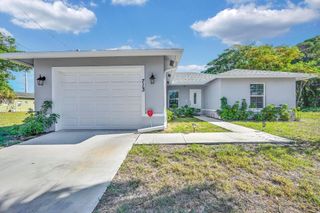 713 SE East Avenue, Stuart, FL 34994