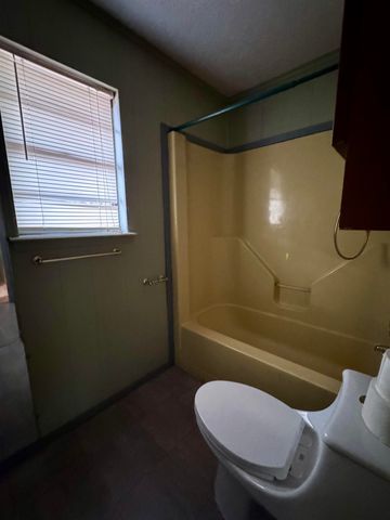 201 Fifth Avenue, Avinger, TX 75630