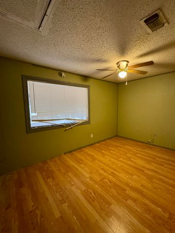 201 Fifth Avenue, Avinger, TX 75630