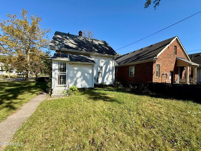 1805 Oakwood Avenue, Toledo, OH 43607