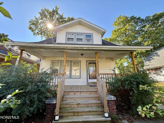 1805 Oakwood Avenue, Toledo, OH 43607
