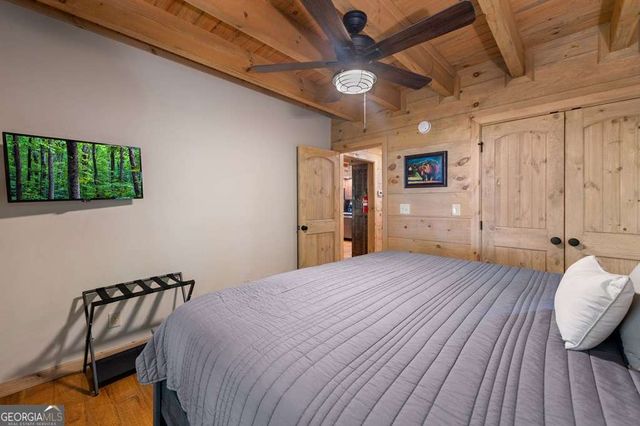 391 Little Bushy Head Road, Blue Ridge, GA 30513