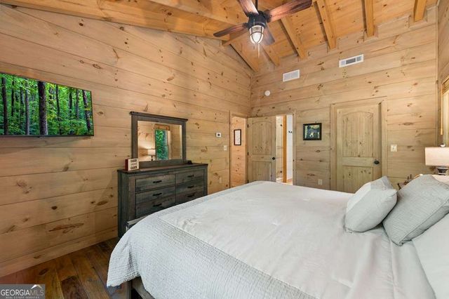 391 Little Bushy Head Road, Blue Ridge, GA 30513