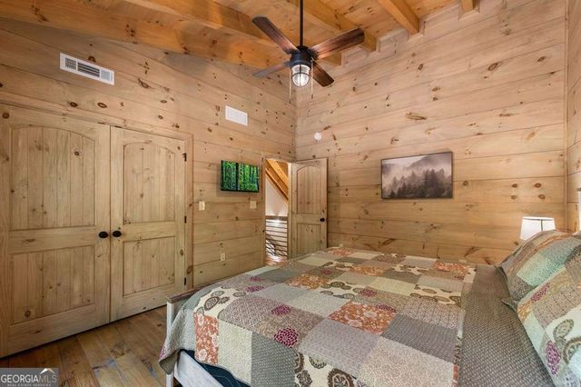 391 Little Bushy Head Road, Blue Ridge, GA 30513