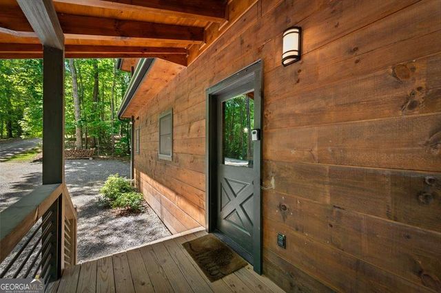 391 Little Bushy Head Road, Blue Ridge, GA 30513