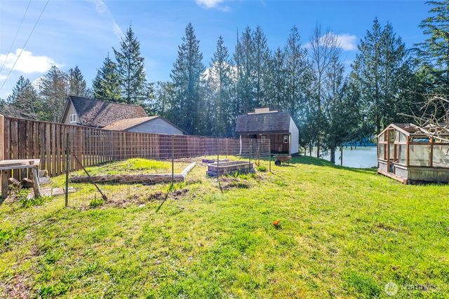 13018 532nd Street E, Eatonville, WA 98328