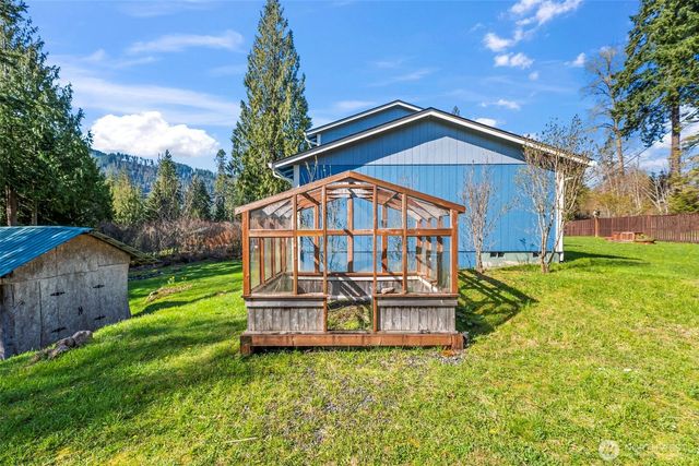 13018 532nd Street E, Eatonville, WA 98328
