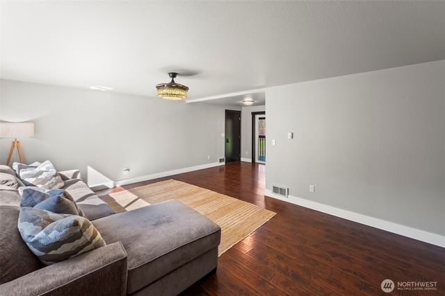 13018 532nd Street E, Eatonville, WA 98328