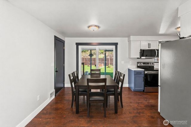 13018 532nd Street E, Eatonville, WA 98328