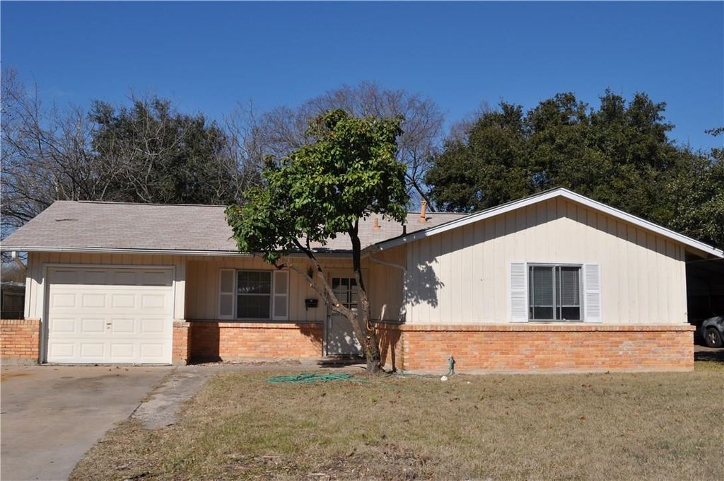 1810 Teton DR, Austin, TX 78757
