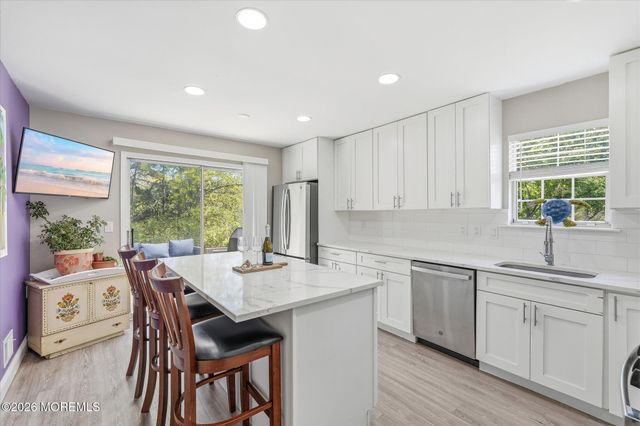 5 Elm Court, Barnegat, NJ 08005