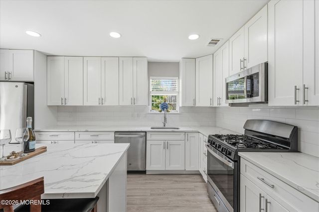 5 Elm Court, Barnegat, NJ 08005