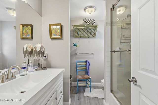 5 Elm Court, Barnegat, NJ 08005