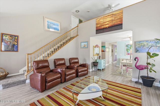 5 Elm Court, Barnegat, NJ 08005