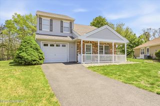 5 Elm Court, Barnegat, NJ 08005
