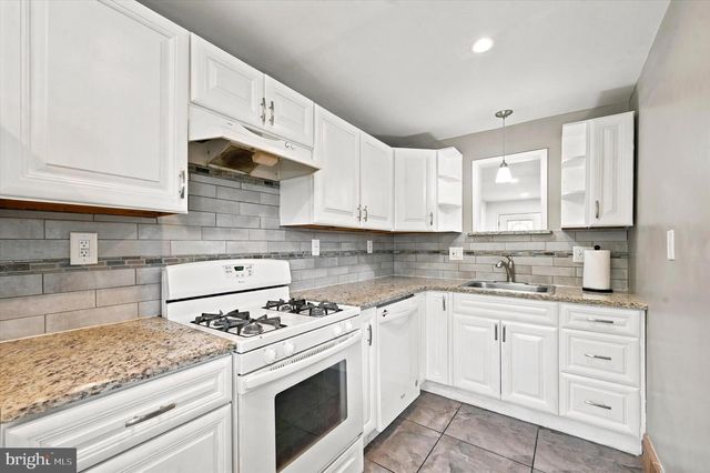 268 BLANCHARD RD, Drexel Hill, PA 19026