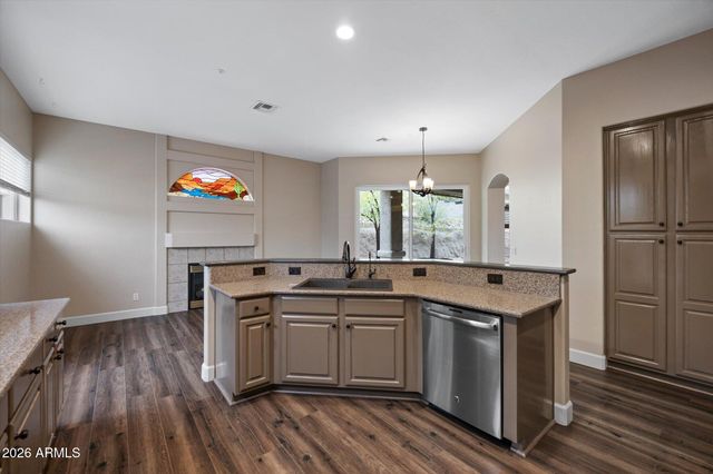 15811 E PRIMROSE Drive, Fountain Hills, AZ 85268
