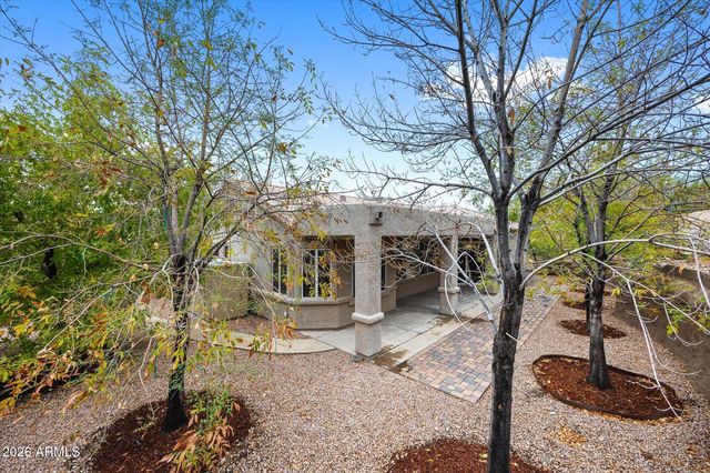 15811 E PRIMROSE Drive, Fountain Hills, AZ 85268
