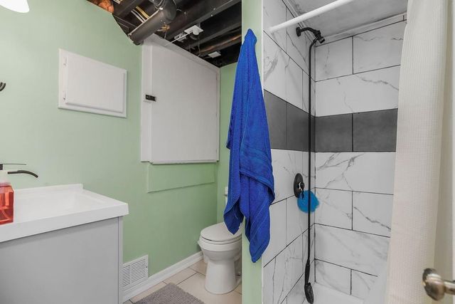 433 S 76TH Street, Kansas City, KS 66111