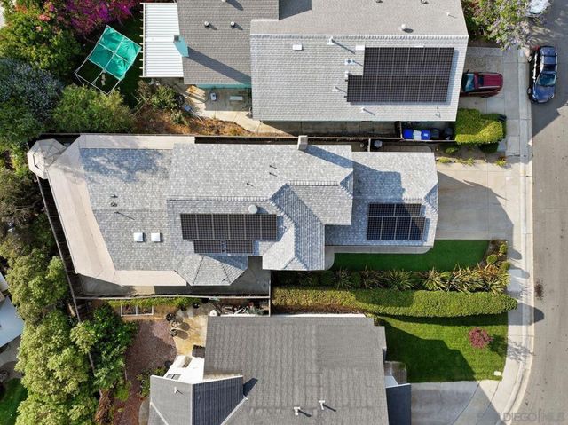 10421 Les Arbres Pl, San Diego, CA 92131