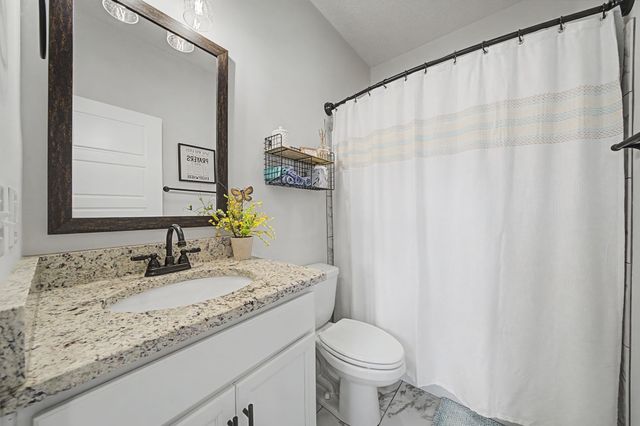 1042 Brightwood Ct, Clarksville, TN 37043