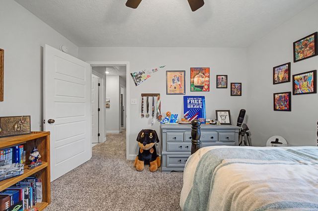 1042 Brightwood Ct, Clarksville, TN 37043