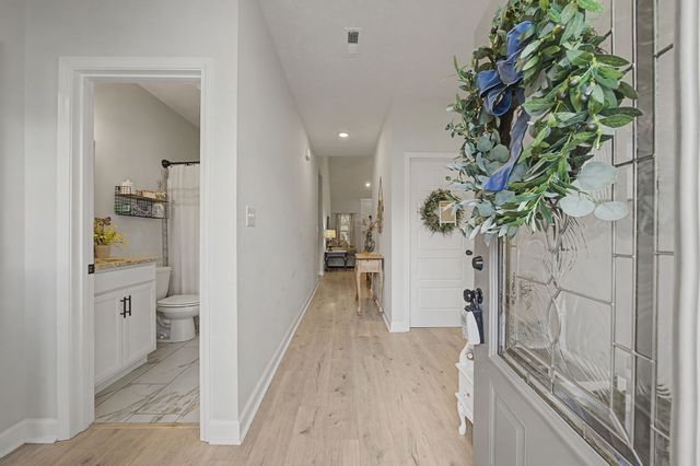 1042 Brightwood Ct, Clarksville, TN 37043