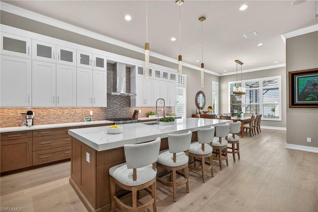 9171 WISTERIA WAY, Naples, FL 34114