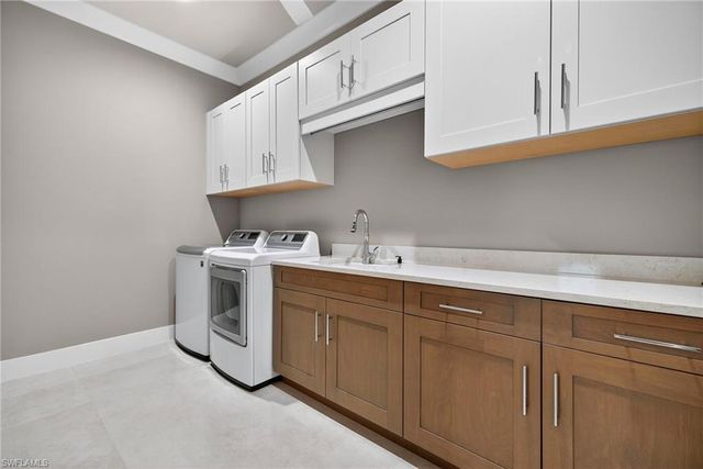 9171 WISTERIA WAY, Naples, FL 34114