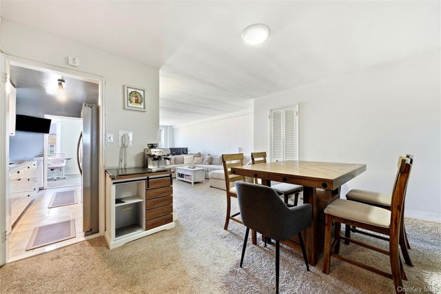 18-40 211th Street 6B, Bayside, NY 11360
