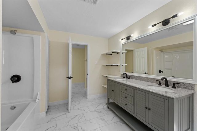 808 Beaumont Street, Anahuac, TX 77514