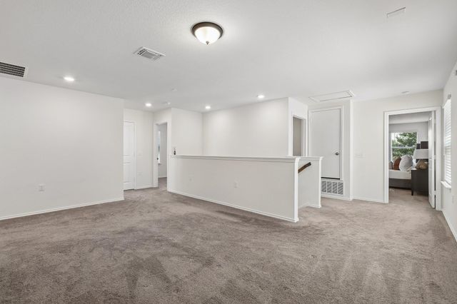 4612 Syndicate RD, Manor, TX 78653